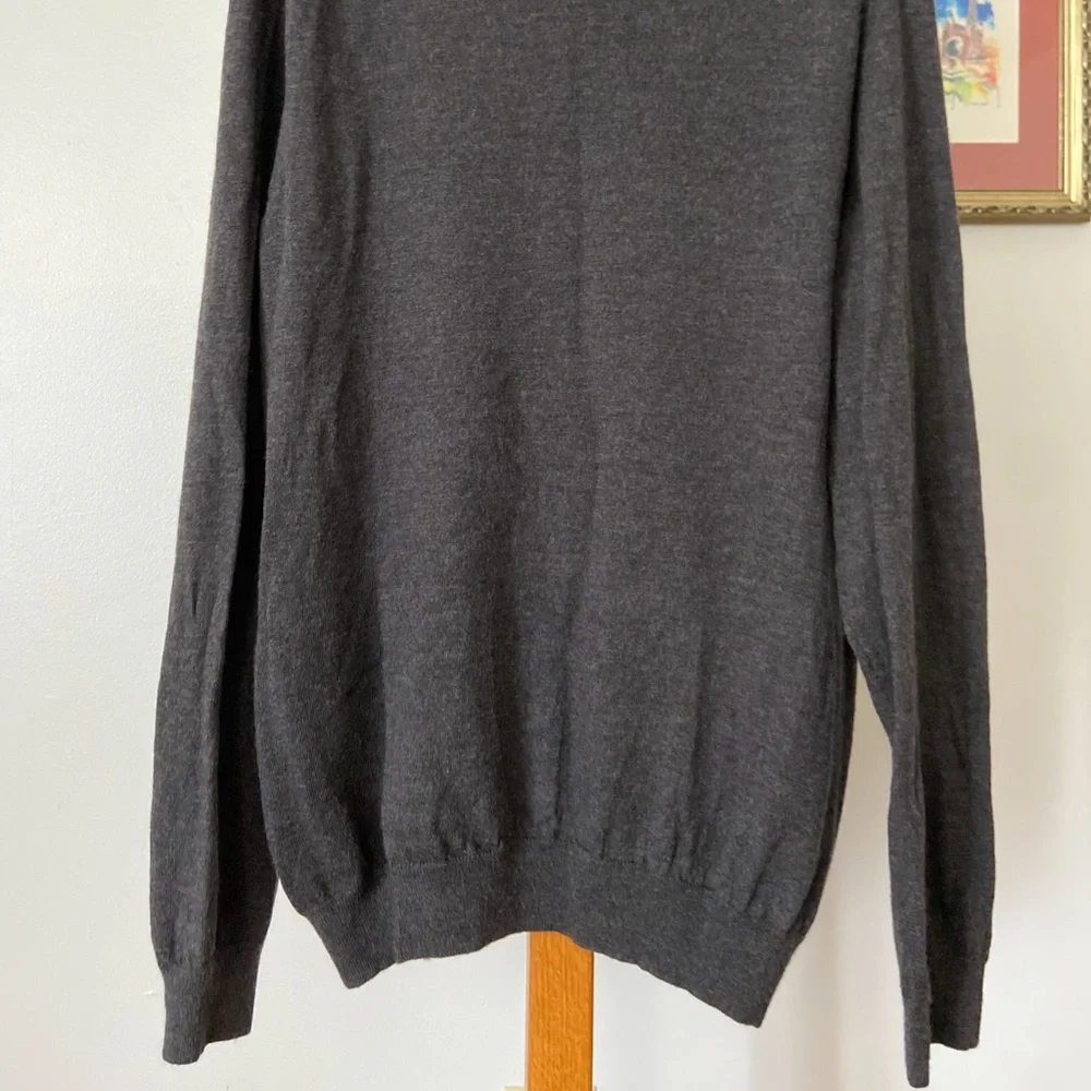 Gap 100% Merino Wool Sweater - Picture 4 of 4